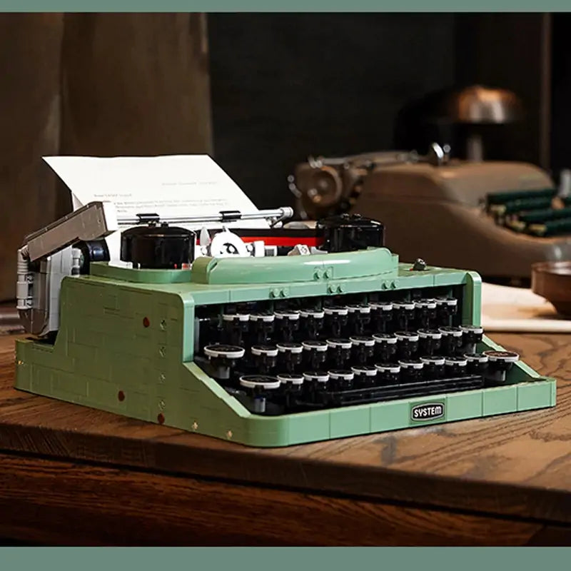 Retro Typewriter by Phonix